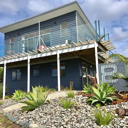 Oceans 8 - Mangawhai Heads Holiday Home Exterior foto