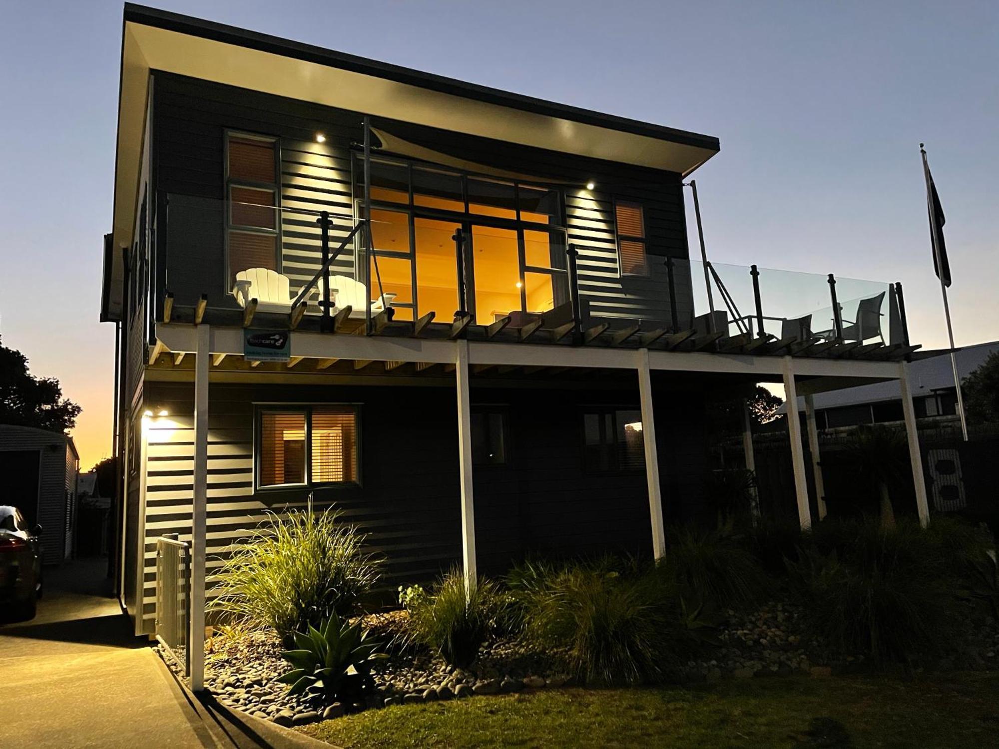 Oceans 8 - Mangawhai Heads Holiday Home Exterior foto