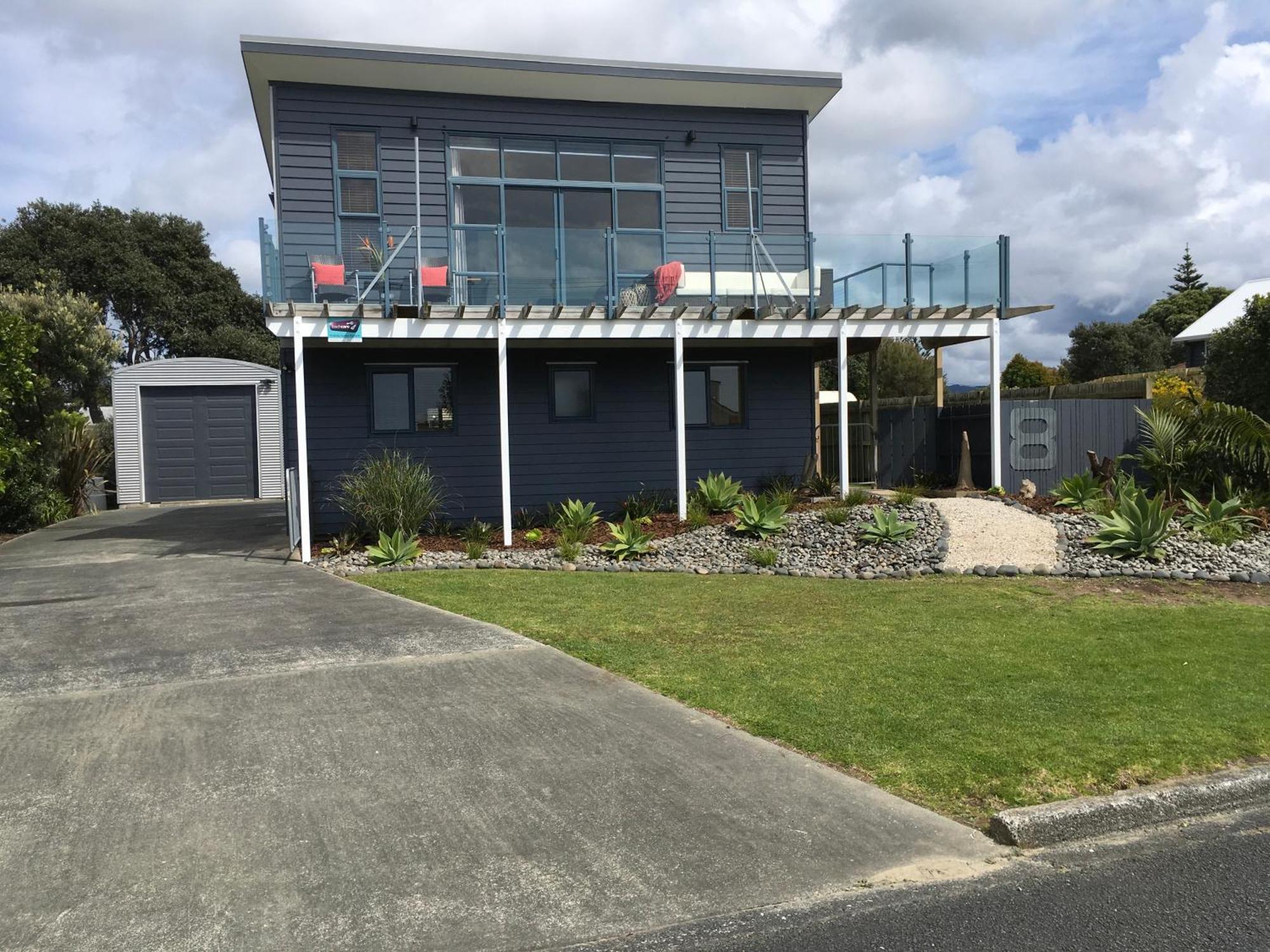 Oceans 8 - Mangawhai Heads Holiday Home Exterior foto